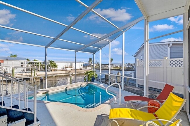 property at 2970 Sloop Ln