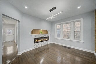 1511 N Linder Ave in Chicago, IL - Building Photo - Building Photo