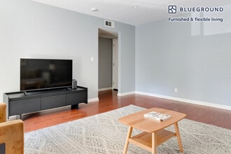 235 Arlington Rd in Redwood City, CA - Building Photo - Building Photo