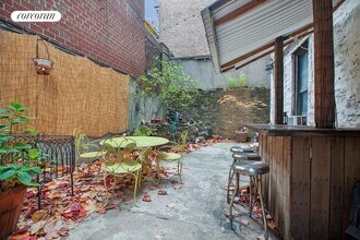 461 W 44th St in New York, NY - Building Photo - Building Photo