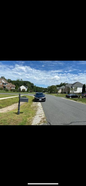 13082 Quade Ln in Woodbridge, VA - Building Photo