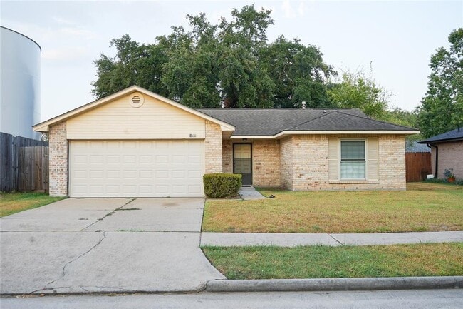 property at 1007 E Belgravia Dr