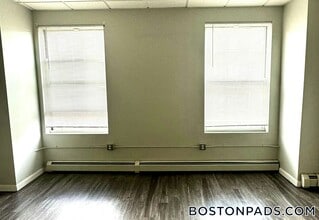 50 Franklin St in Worcester, MA - Building Photo - Building Photo