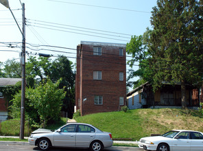 2919 N St SE in Washington, DC - Building Photo - Building Photo