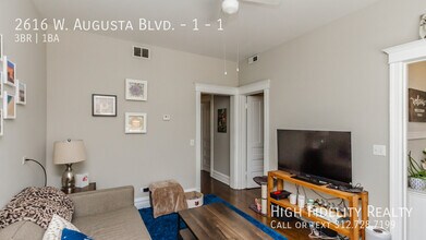 2616 W Augusta Blvd in Chicago, IL - Building Photo - Building Photo