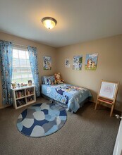 River Oaks Apartments in Shreveport, LA - Foto de edificio - Building Photo