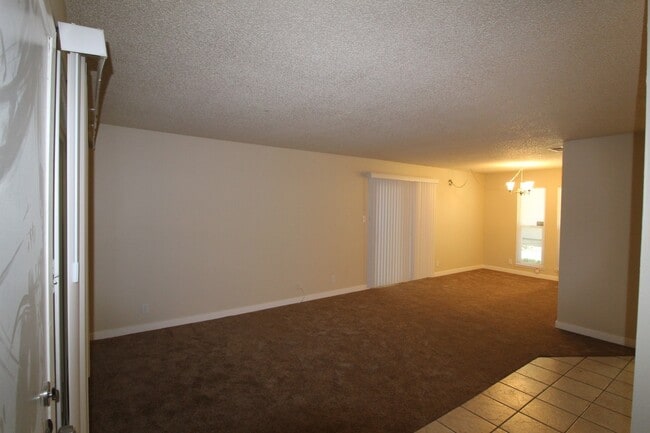 5455 Roundtree Pl in Concord, CA - Building Photo - Building Photo