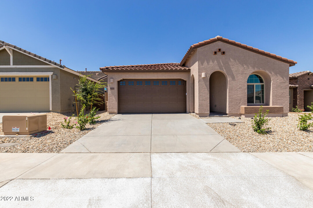 19340 W Elm St in Litchfield Park, AZ - Building Photo