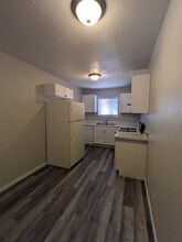 1709 Cordoba Ln in Las Vegas, NV - Building Photo - Building Photo