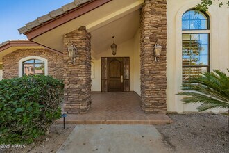 8272 S Pecan Grove Cir in Tempe, AZ - Building Photo - Building Photo