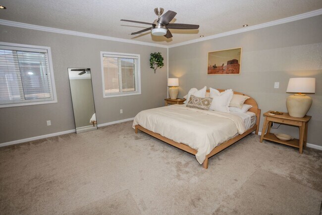 2818 Naples Ln in Lake Havasu City, AZ - Building Photo - Building Photo