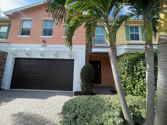 12921 Trevi Isle in Palm Beach Gardens, FL - Building Photo