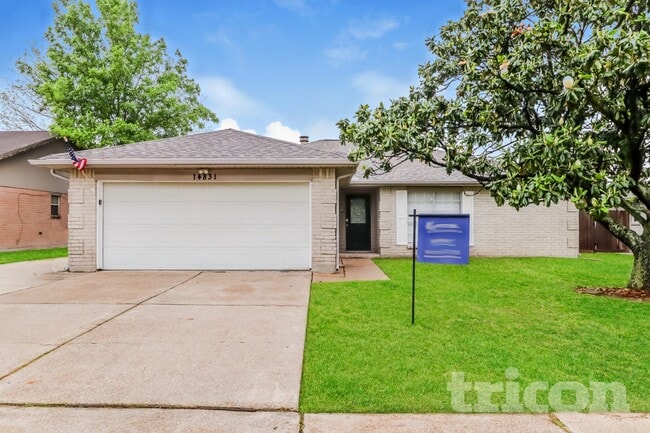 14831 Waterside Dr