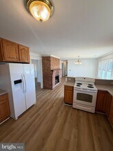 15326 Tidewater Trail in Fredericksburg, VA - Foto de edificio - Building Photo