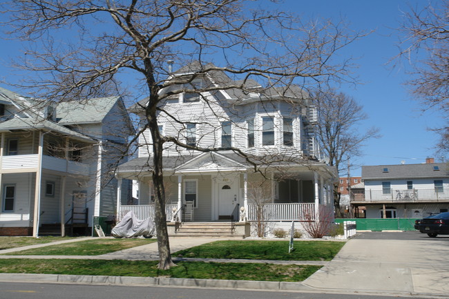 509 6th Ave in Asbury Park, NJ - Building Photo - Building Photo