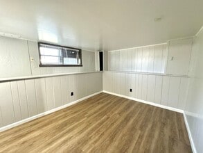 1111 8th Ave in Dodge City, KS - Building Photo - Building Photo