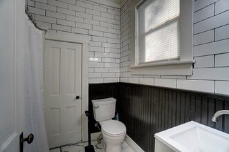 1117 W High St in Lima, OH - Building Photo - Building Photo