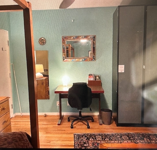 2746 Stoner Ave in Los Angeles, CA - Foto de edificio - Building Photo