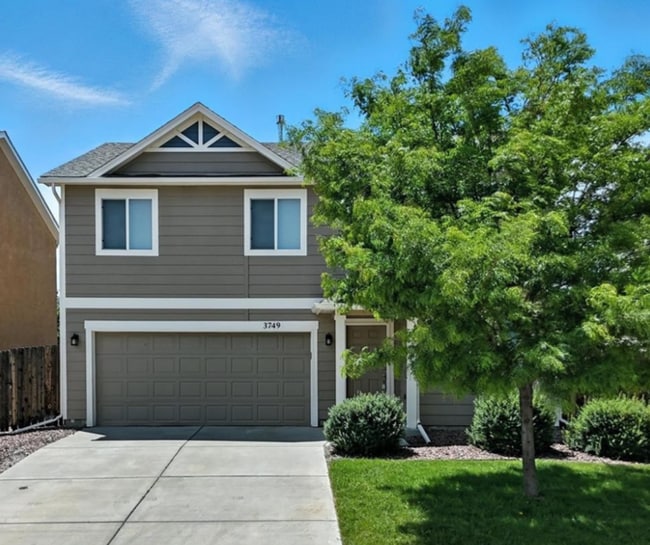 property at 3749 Reindeer Cir