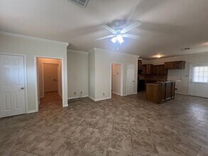 195 Ashland Dr in Waco, TX - Building Photo - Building Photo