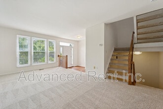 8942 Quail Run Dr in Perry Hall, MD - Building Photo - Building Photo