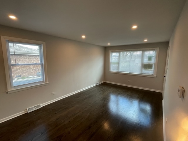 14830 Cottage Grove Ave in Dolton, IL - Building Photo - Building Photo