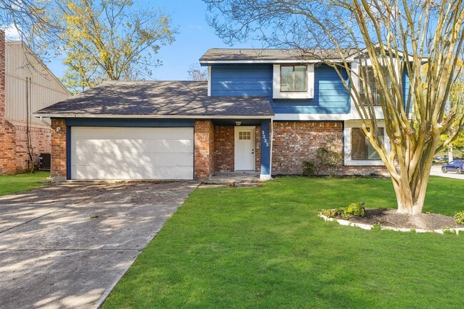 property at 3223 Deer Valley Dr