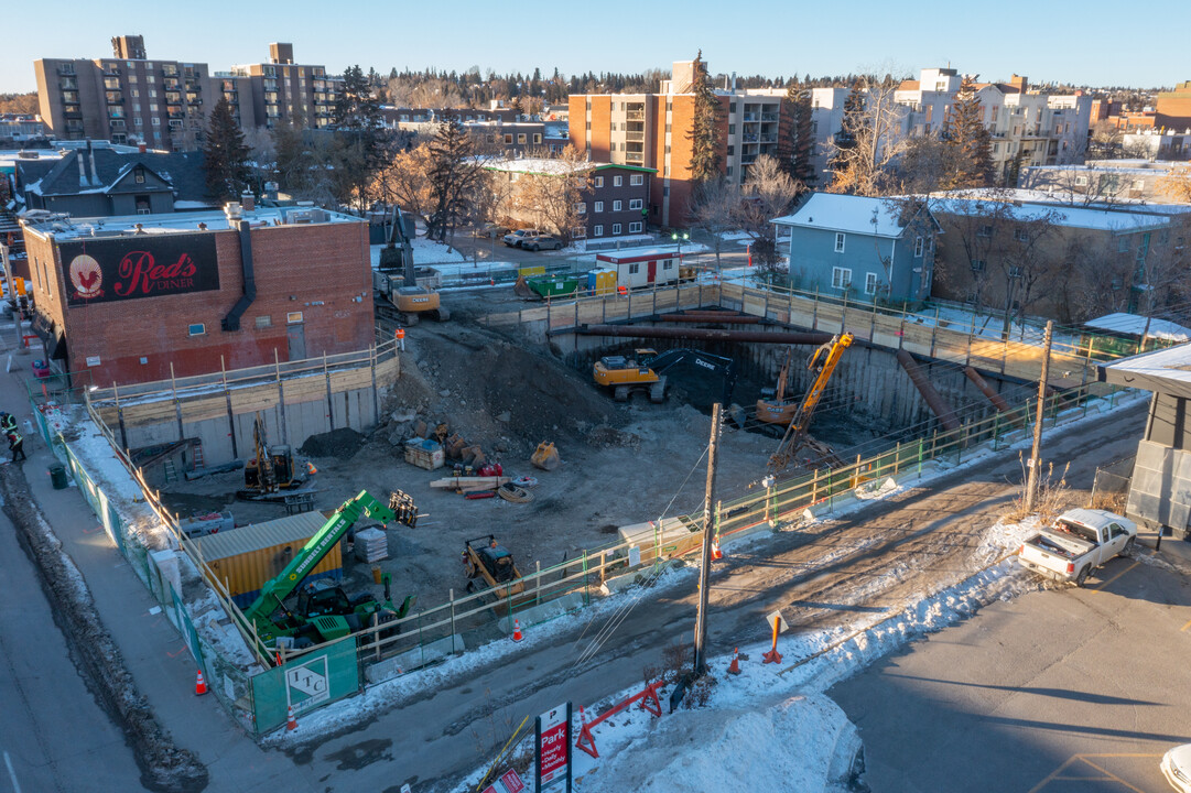 4th Street Lofts in Calgary, AB - Building Photo