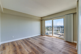 Bayview Tower Condominiums in National City, CA - Building Photo - Building Photo