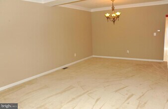 7707 Rachael Whitney Ln in Alexandria, VA - Building Photo - Building Photo