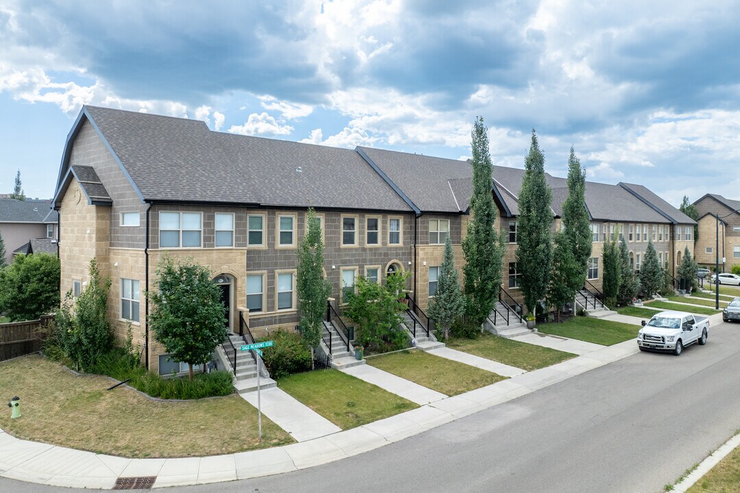 69 Sage Meadows Ter NW in Calgary, AB - Building Photo