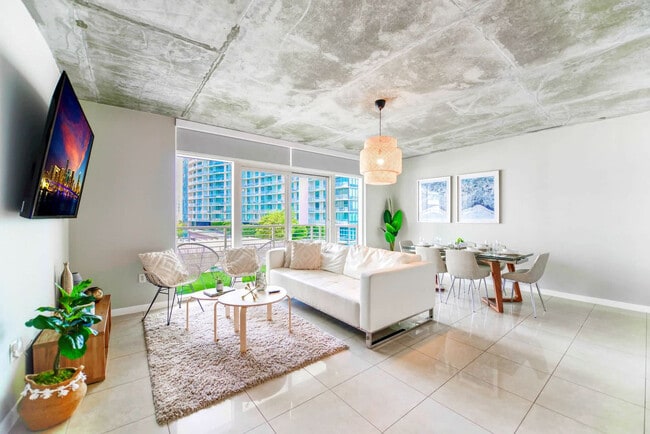 3250 NE 1st Ave, Unit FL6-ID1022230P in Miami, FL - Foto de edificio - Building Photo