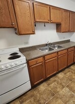 1701 North Ave in Waukegan, IL - Building Photo