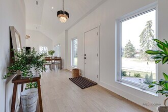 19 Marina Dr in Des Plaines, IL - Building Photo - Building Photo