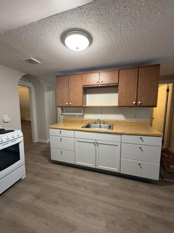 12 Farren Ave, Unit Floor 3