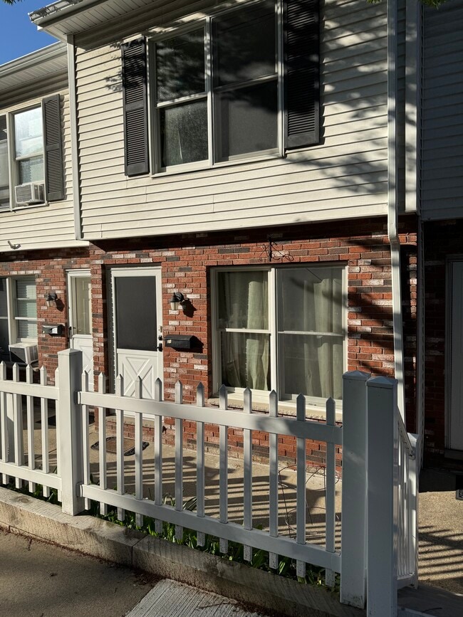 39 Prescott Ave in Chelsea, MA - Building Photo - Building Photo