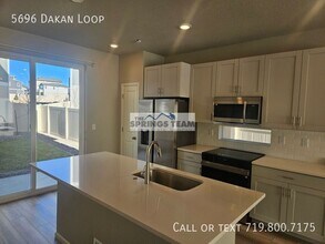 5696 Dakan Lp in Colorado Springs, CO - Building Photo - Building Photo