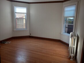 3842 N Mozart St, Unit 2 in Chicago, IL - Foto de edificio - Building Photo