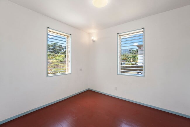 66-203-203 Kaamooloa Rd in Waialua, HI - Building Photo - Building Photo