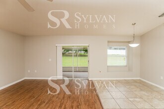 10522 Juliano Dr in Riverview, FL - Building Photo - Building Photo
