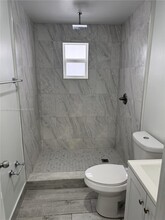 265 E 42nd St in Hialeah, FL - Building Photo - Building Photo