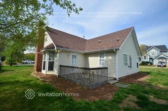 4301 Emerald Ln in Indian Trail, NC - Foto de edificio - Building Photo