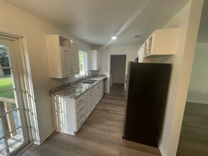 3456 NW 7th Ave in Gainesville, FL - Building Photo - Building Photo