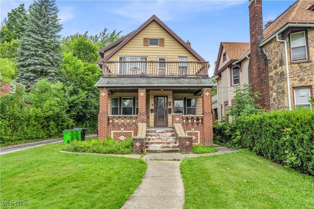 1468 Felton Rd in South Euclid, OH - Building Photo
