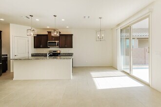 13121 N Loralei Dr in Marana, AZ - Building Photo - Building Photo