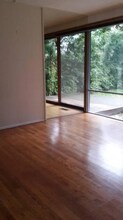 16211 SE 8th St in Bellevue, WA - Building Photo - Building Photo