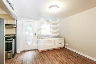 30 Forest Dr in Travelers Rest, SC - Building Photo - Building Photo