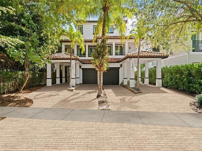 property at 122 NE 16th Terrace