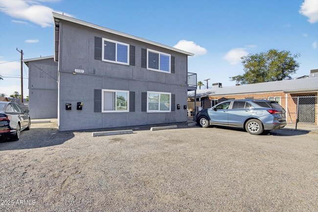 property at 1110 N 10th St