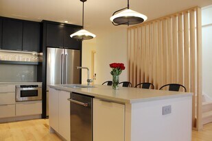 105 S 26th St in Pittsburgh, PA - Building Photo